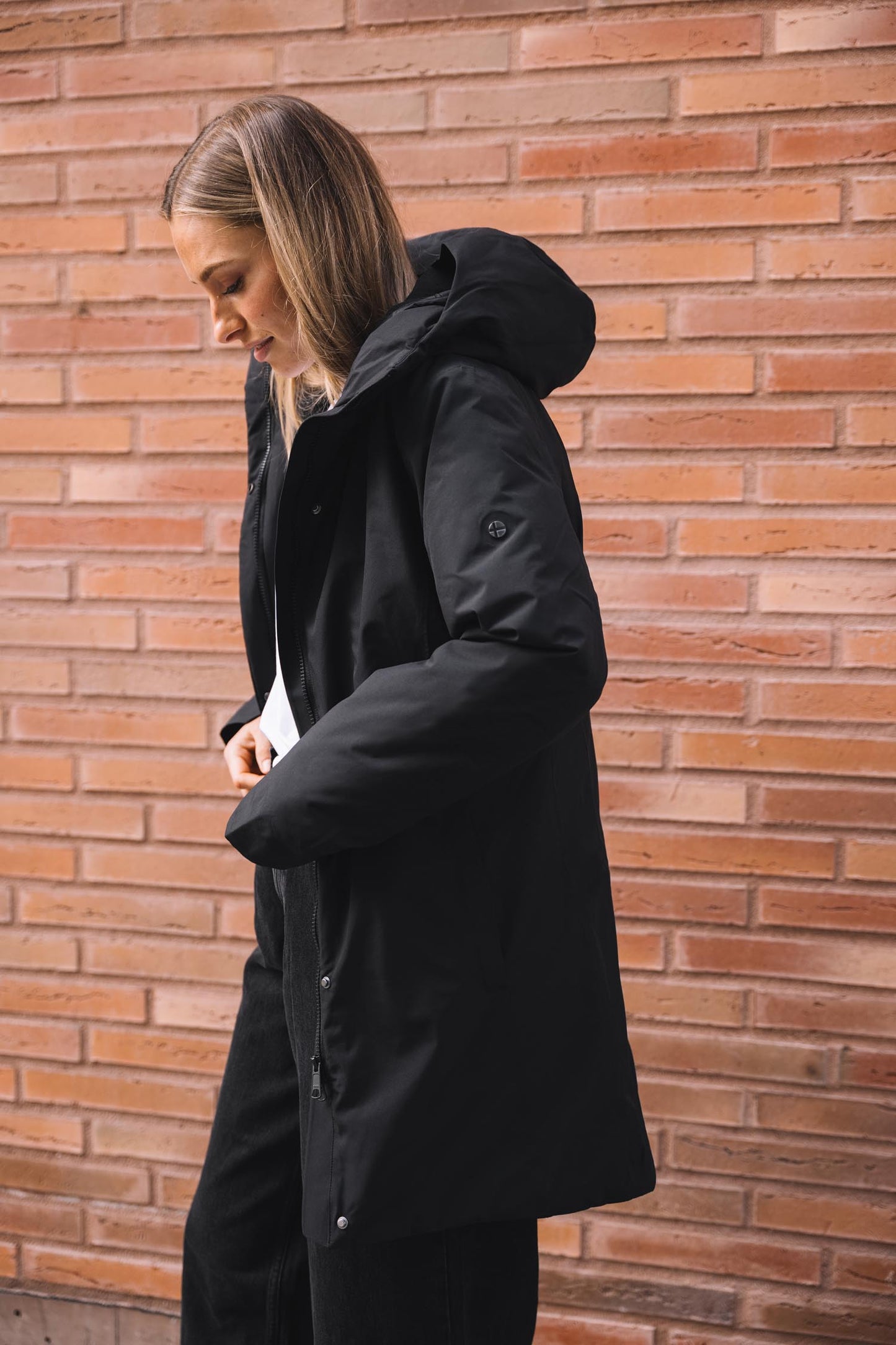 Coat — Onyx