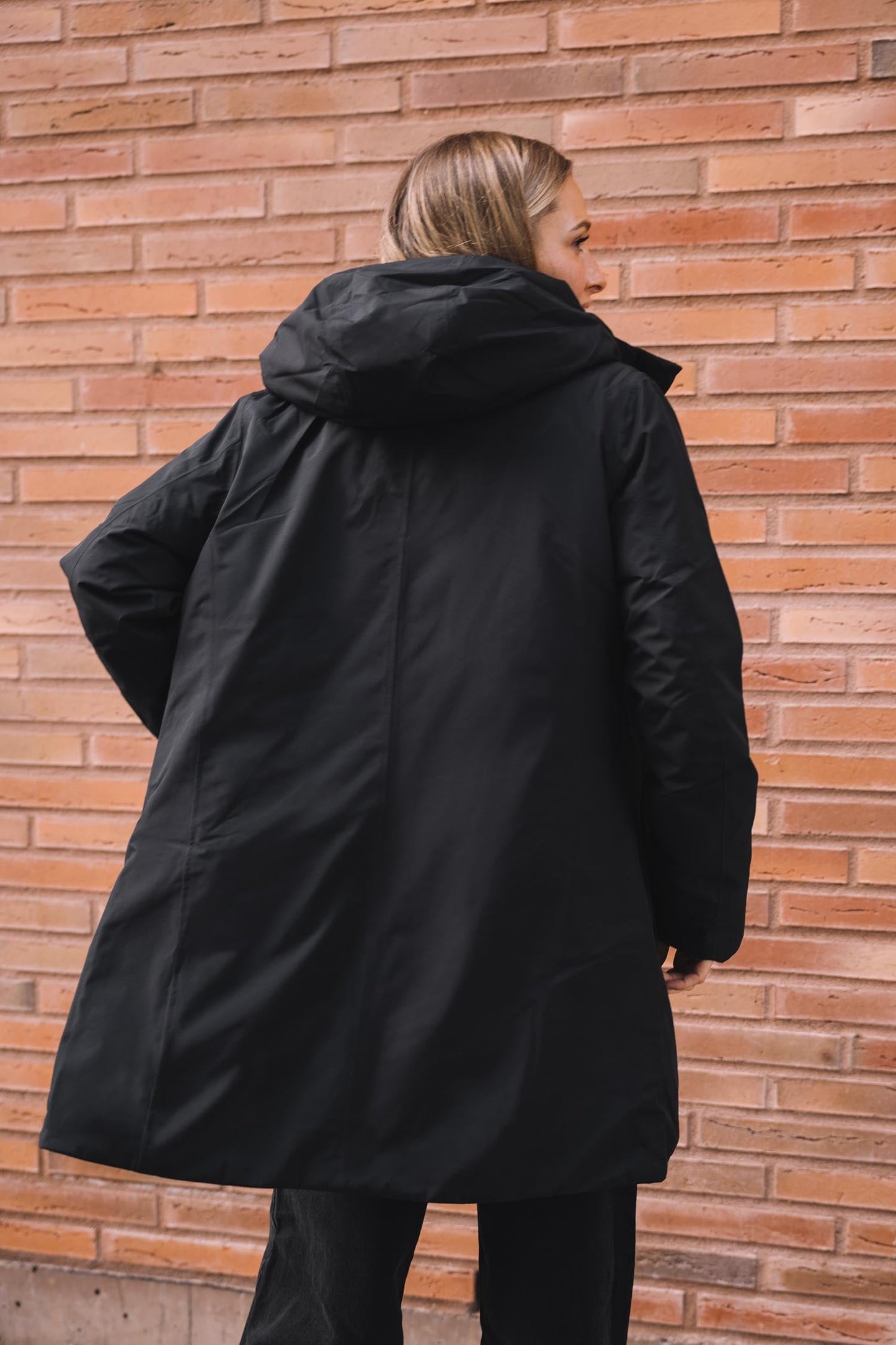 Coat — Onyx