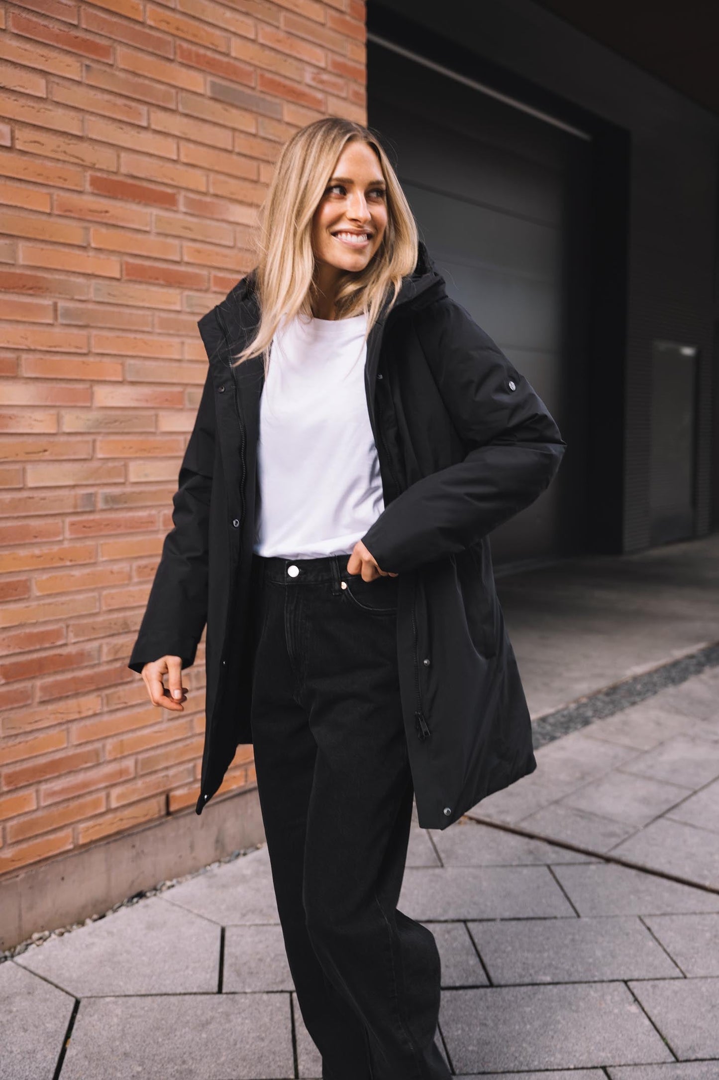 Coat — Onyx